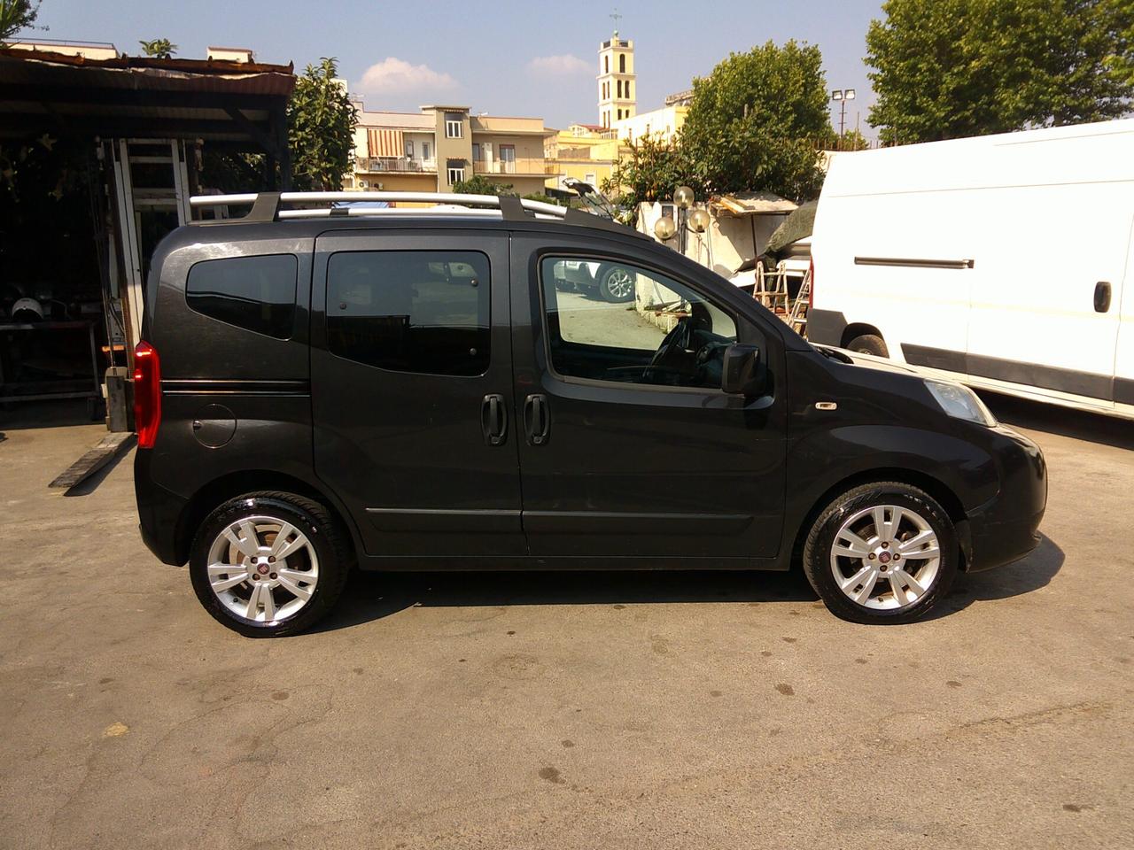 Fiat Qubo 1.3 MJT 75 CV Dynamic 11