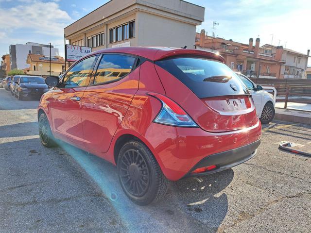 LANCIA Ypsilon 1.0 Hybrid 70CV 5POSTI - UNIPRO TAGLIANDATA