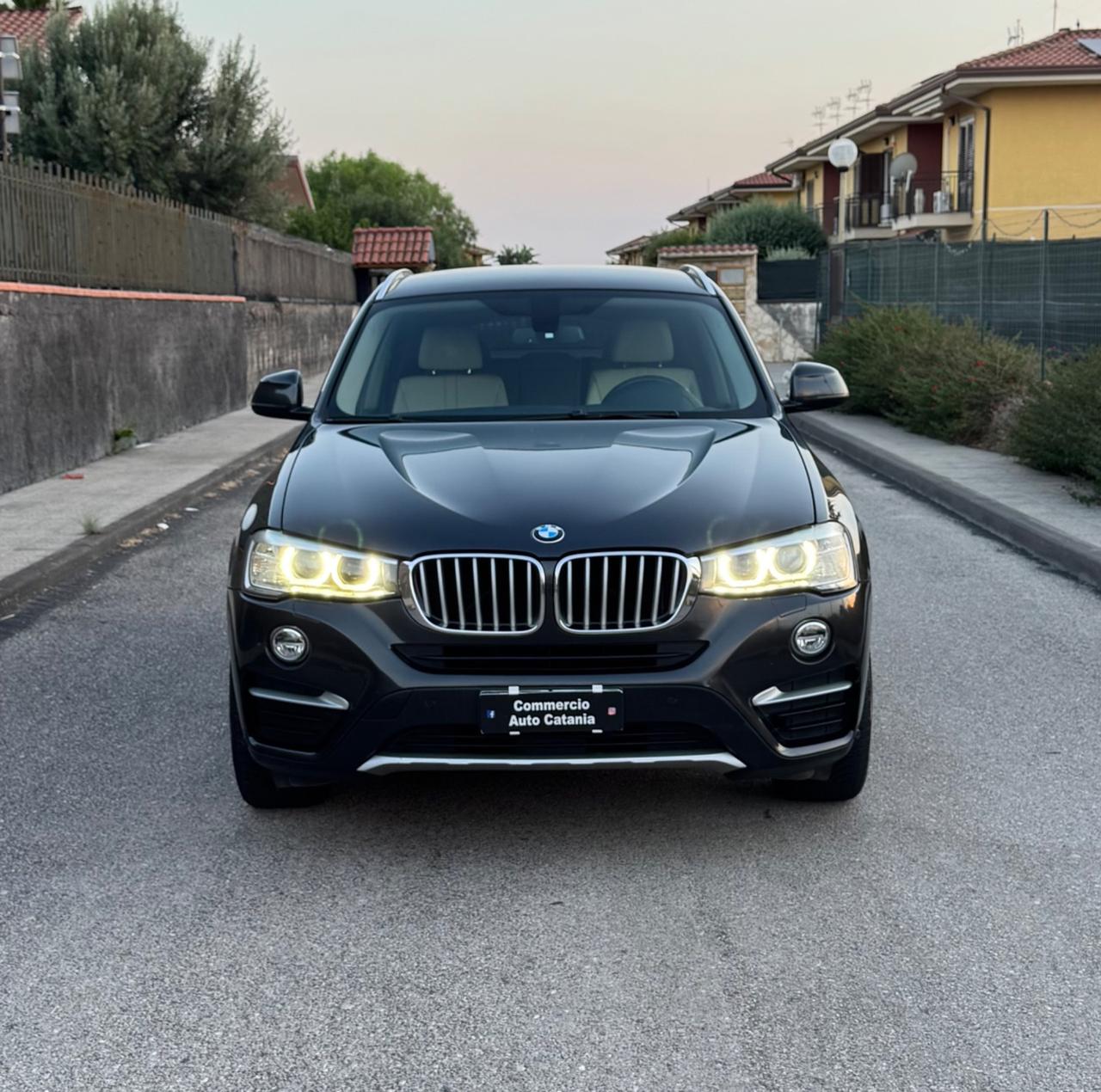 Bmw X4 2.0 INTERNI IN PELLE