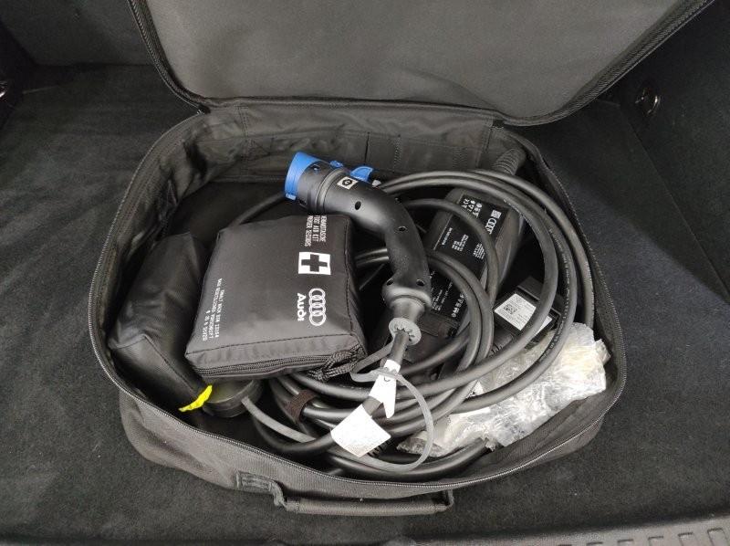 AUDI A3 4ª serie - A3 SPB 40 TFSI e S tronic Business
