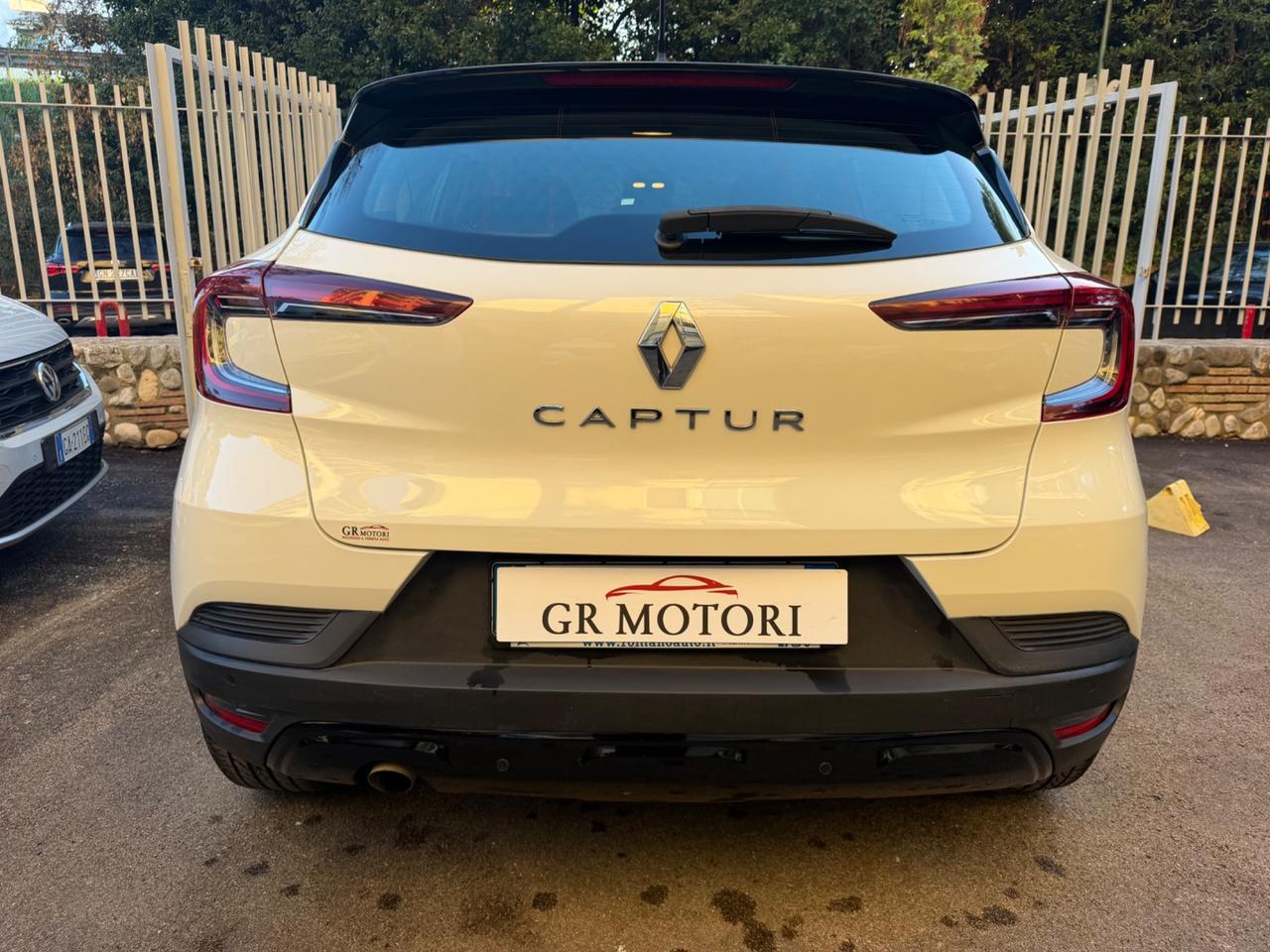 Renault Captur Blue dCi 115 CV EDC Intens