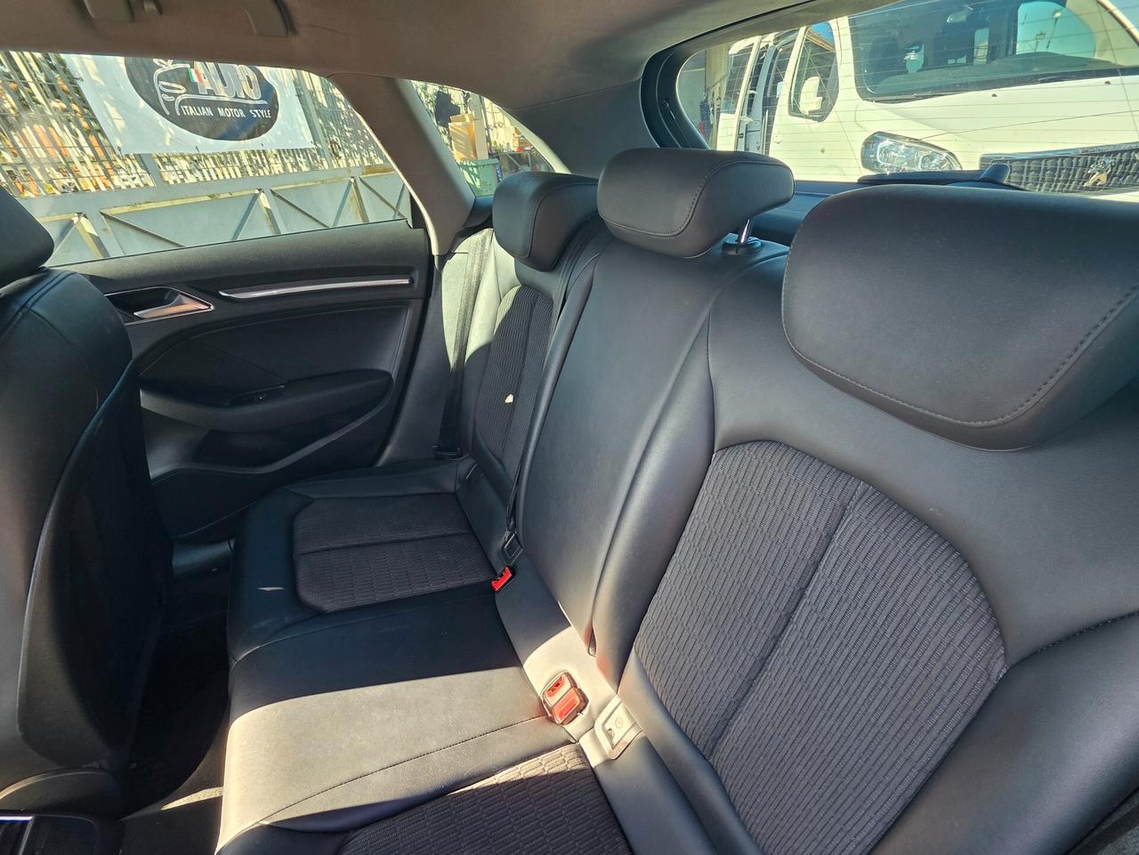 Audi A3 SPB 1.6 TDI 116 CV S tronic Design