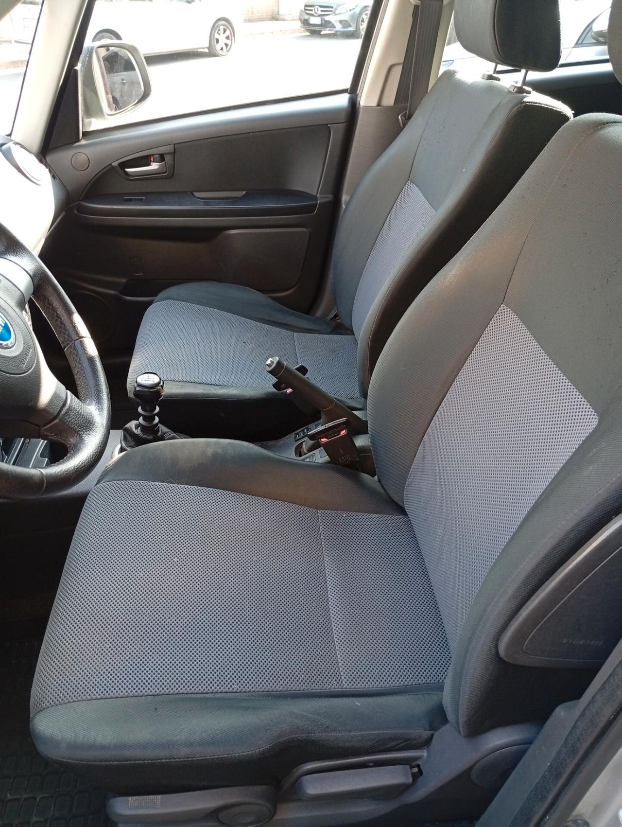 Fiat Sedici 1.9 MJT 4x4 Emotion