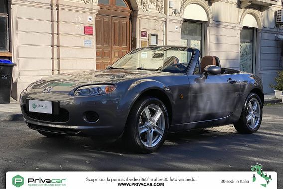 MAZDA MX-5 Roadster 1.8L Fire