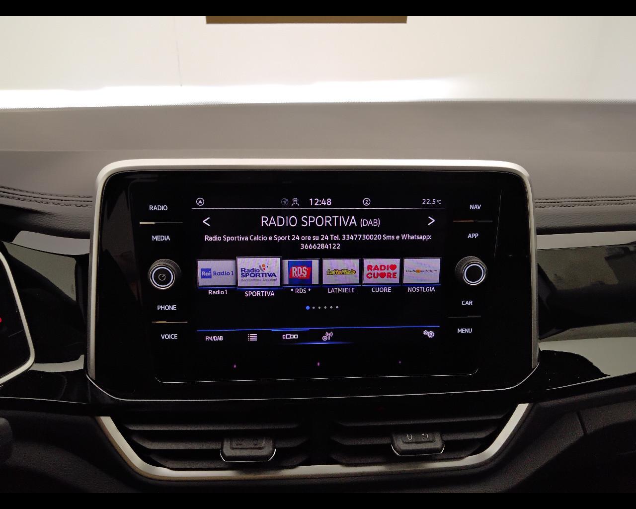 VOLKSWAGEN T-Roc I 2022 - T-Roc 1.0 tsi R-Line 110cv