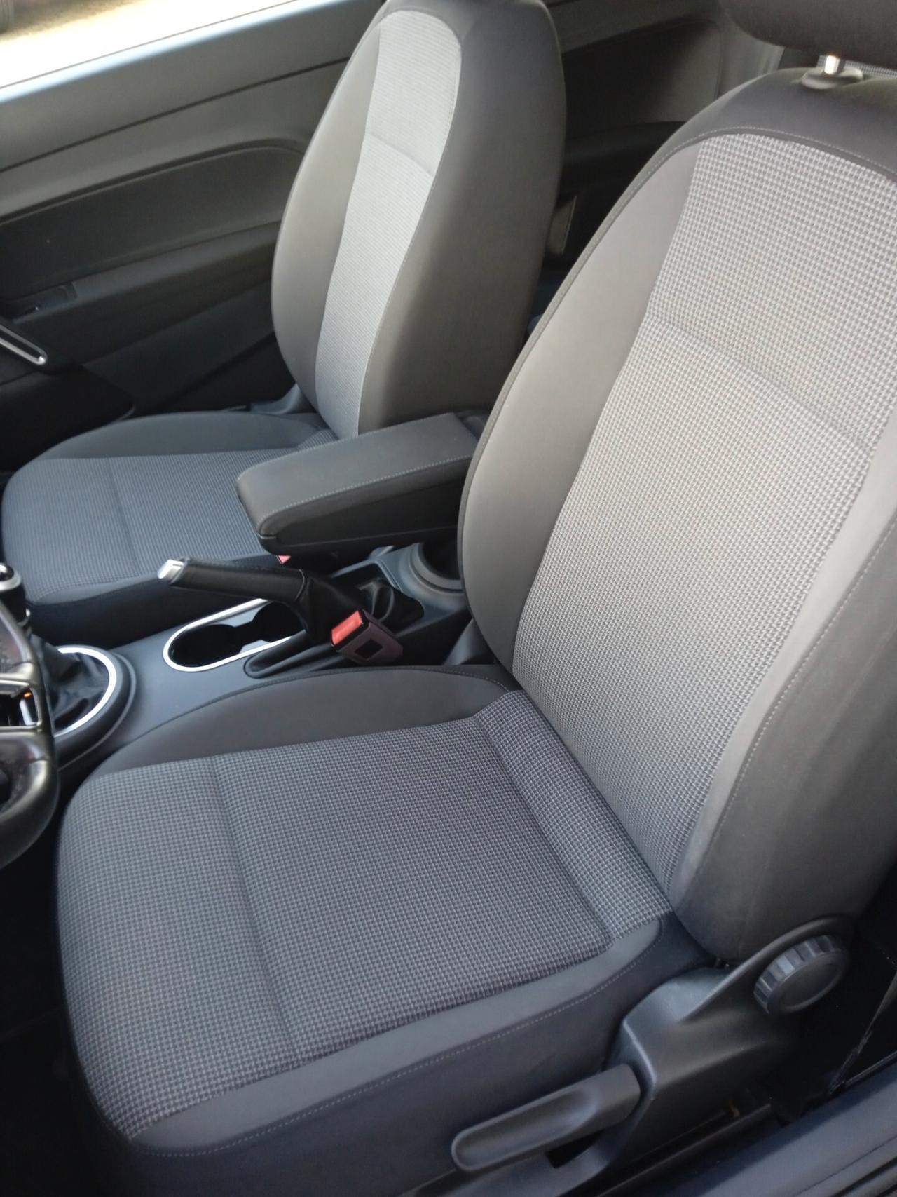 Volkswagen Maggiolino 1.2 TSI Design tetto apribile sens park x2 navy vol multifunzioni lim. di velocita' pronta consegna