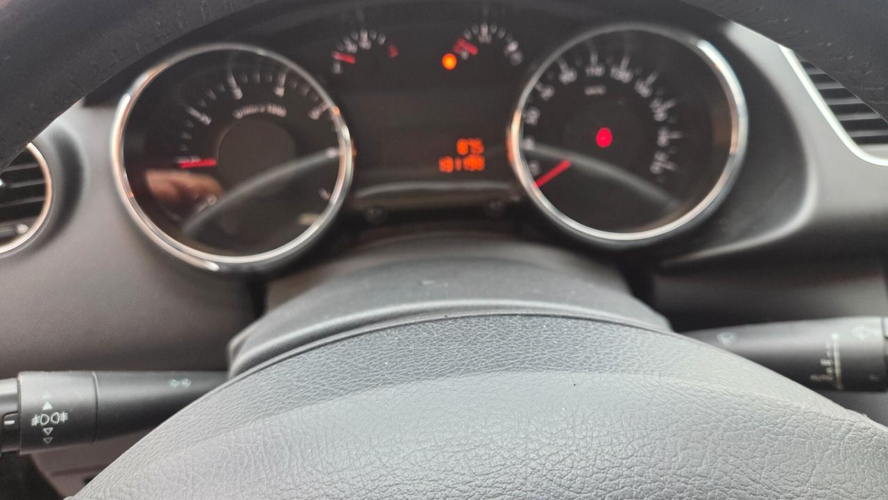 Peugeot 3008 1.6 VTi 120CV Premium unico proprietario