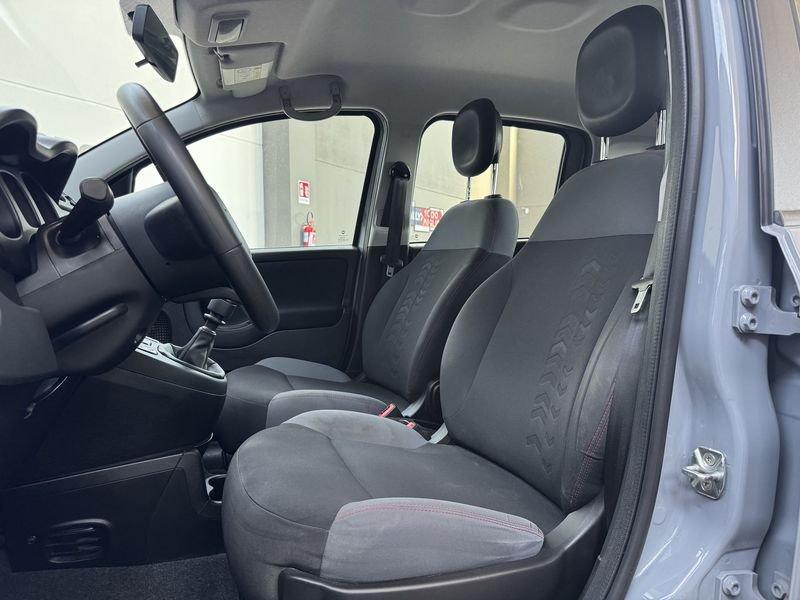 FIAT Panda 1.2 Easy 69cv E6 UNIPRO NEOPATENTATI CRONOLOGIA TAGLIANDI