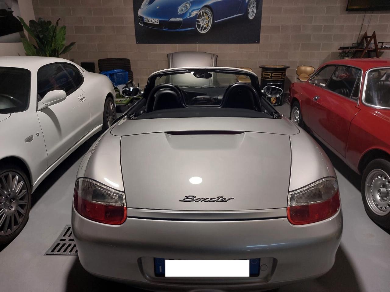 Porsche Boxster 2.7i 24V cat