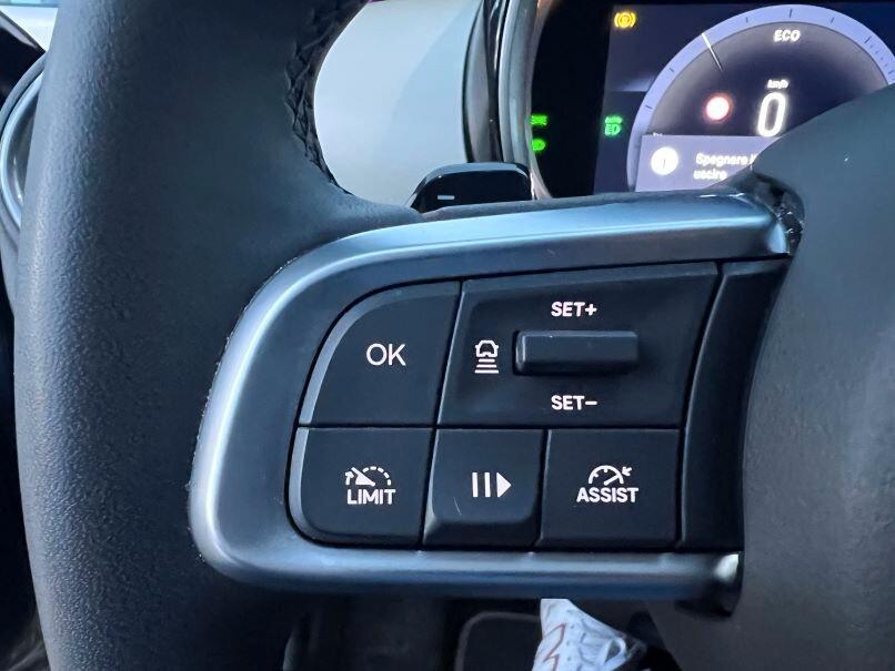 Fiat 600 Hybrid 110 CV DCT MHEV La Prima