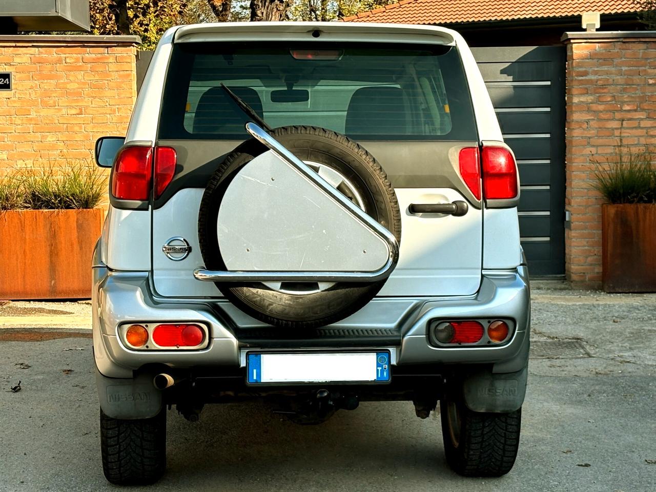 NISSAN TERRANO 3.0D 4x4-167.000km-2005