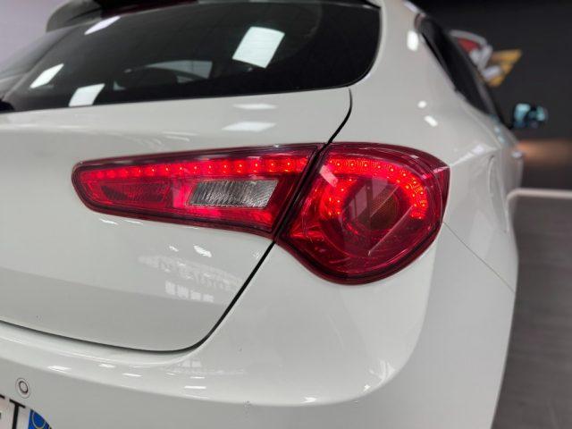 ALFA ROMEO Giulietta 1.4 Turbo MultiAir Distinctive