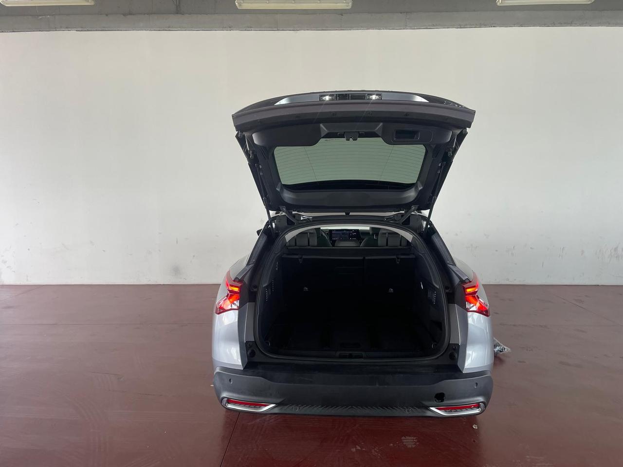 CITROEN C5 X 1.6 hybrid Shine 225cv e-eat8