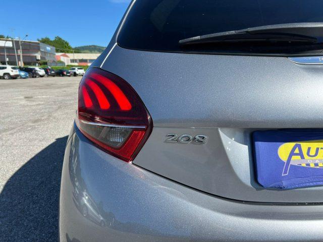 PEUGEOT 208 1° serie PureTech 82 Stop&Start 5 porte Signature