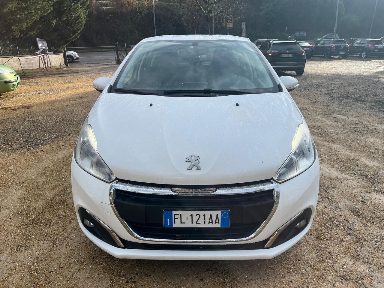 Peugeot 208 1.6 Diesel / Neopatentati / Euro 6