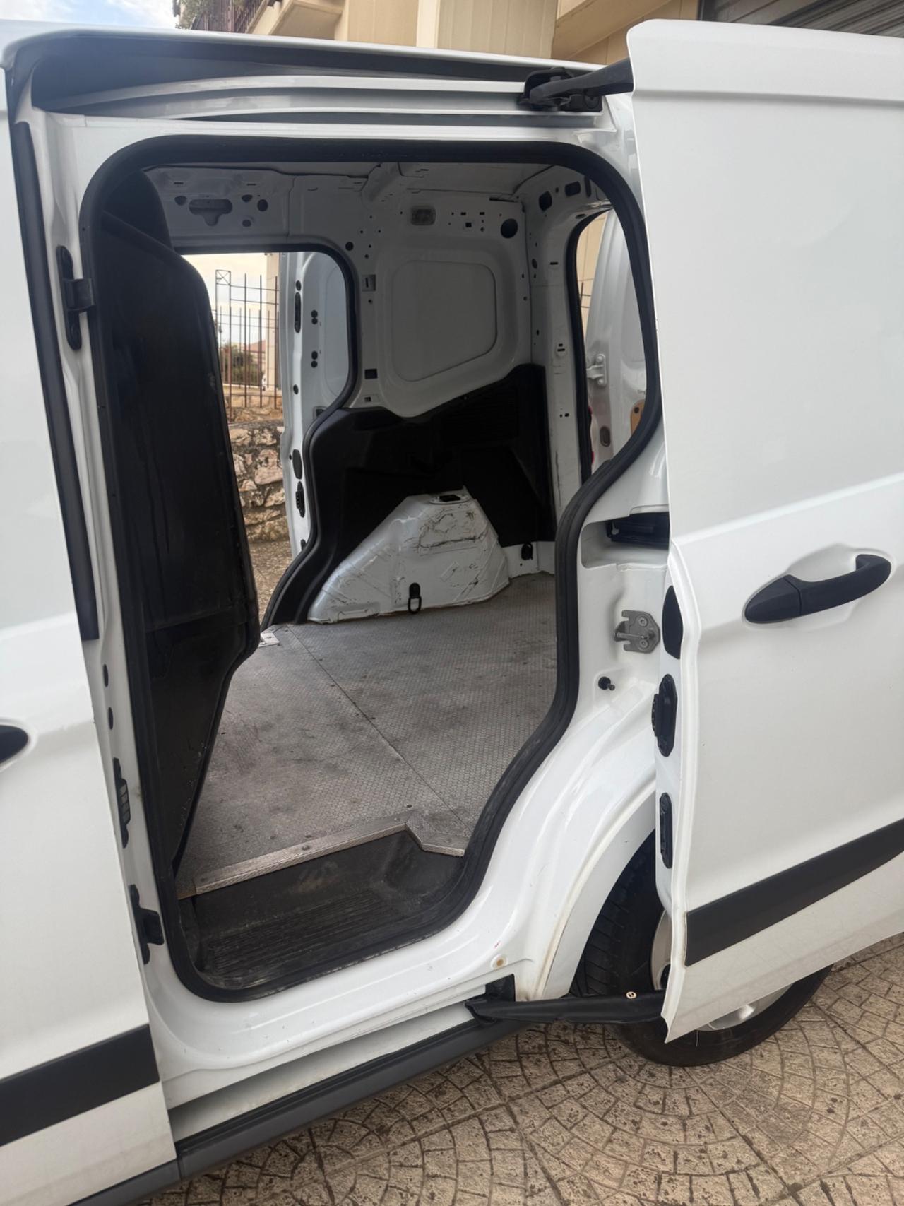 Ford transit courier 1.5 cdi 75cv
