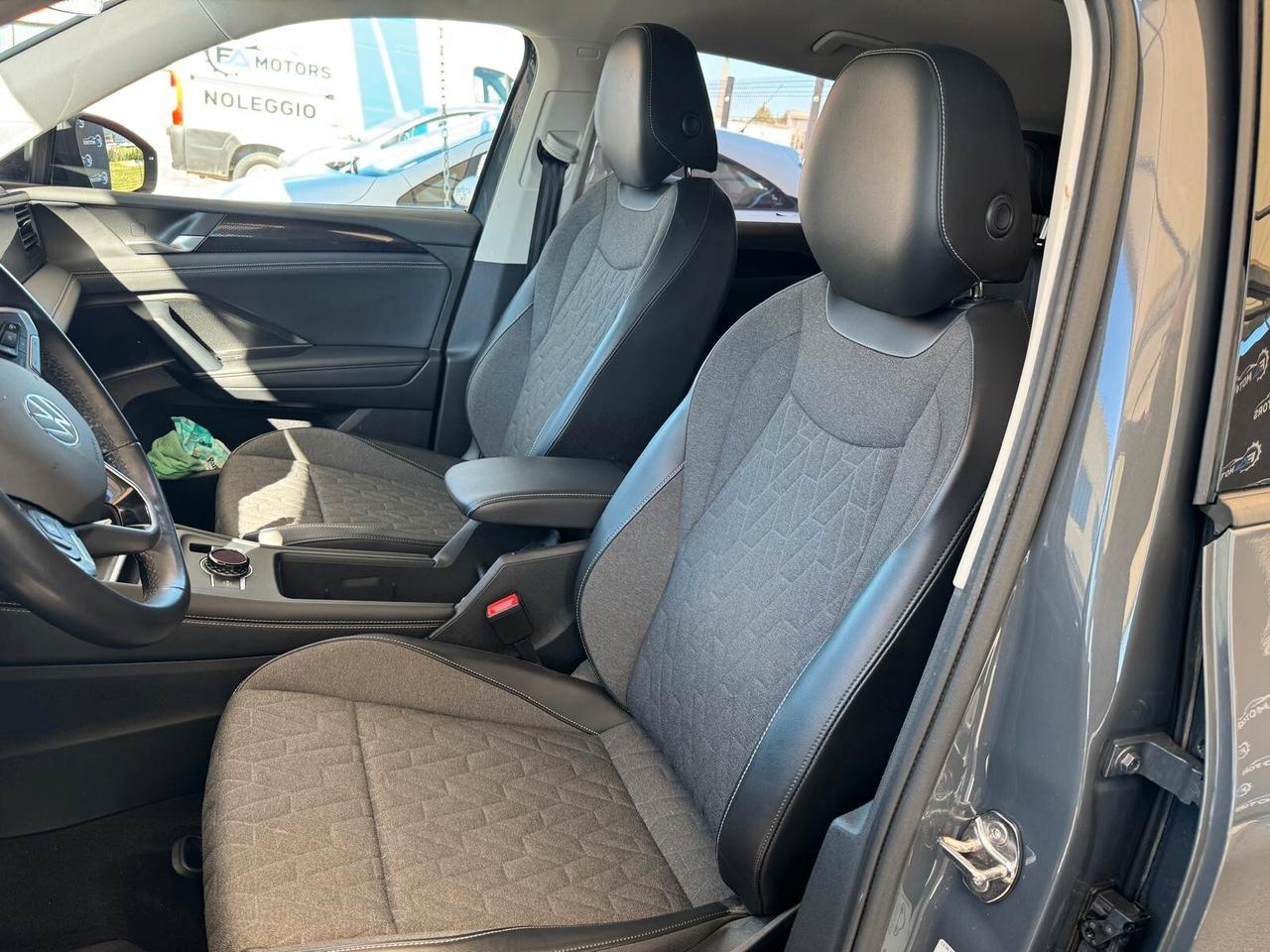 Volkswagen Tiguan 2.0 TDI 150 CV - unico proprietario -gancio