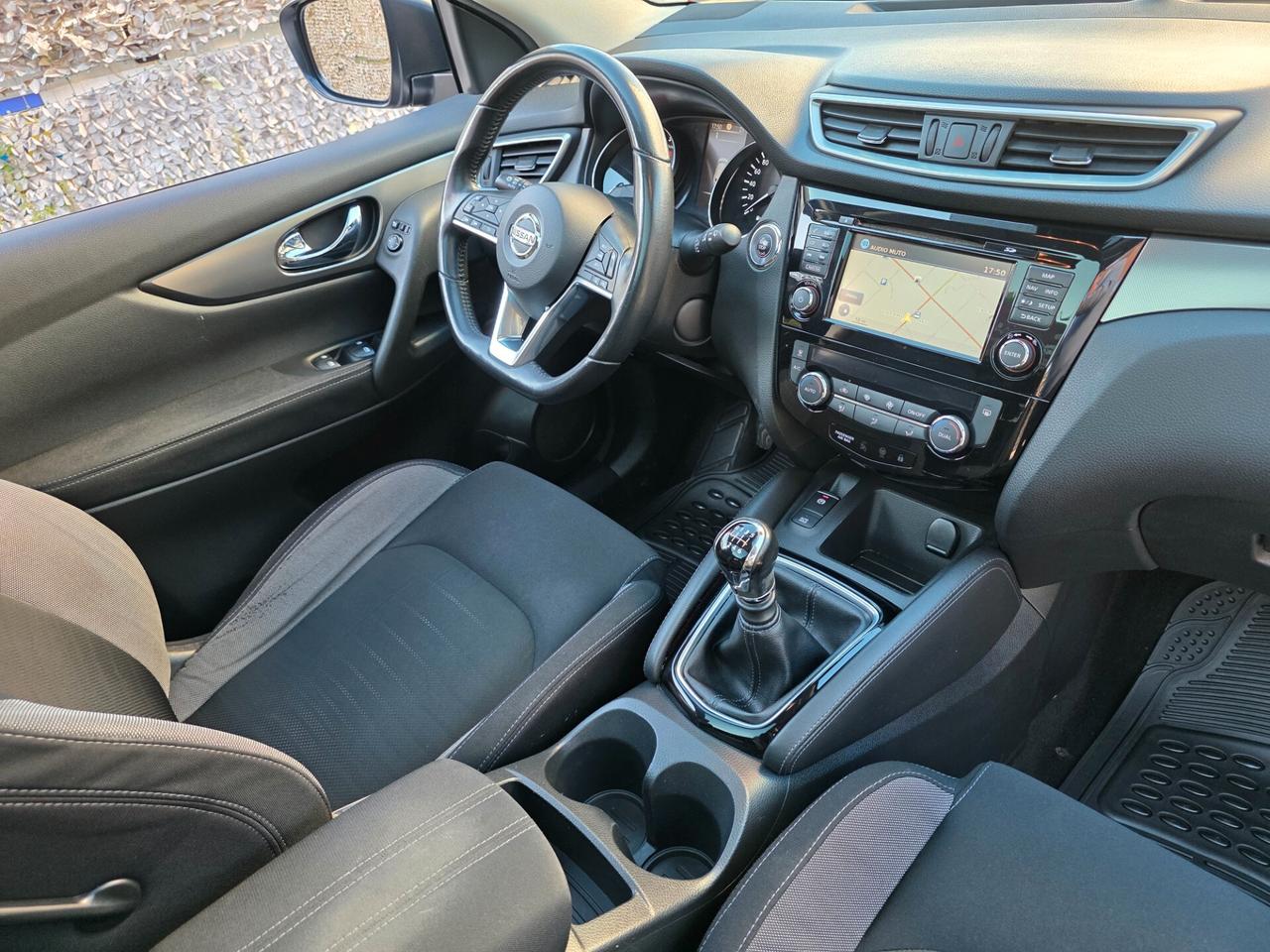 Nissan Qashqai 1.5 dCi N-Connecta PER NEOPATENTATO ZAMPOGNAUTO CT