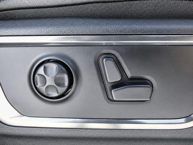 DODGE RAM 5.7 V8 Crew Cab AT8 Limited N1 Full optional