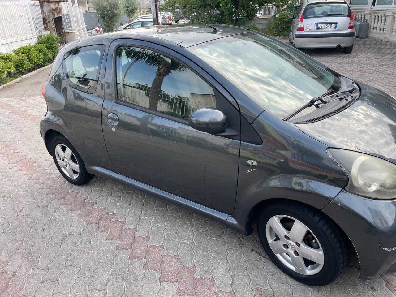 Toyota Aygo 1.0 12V VVT-i 3 porte Sol