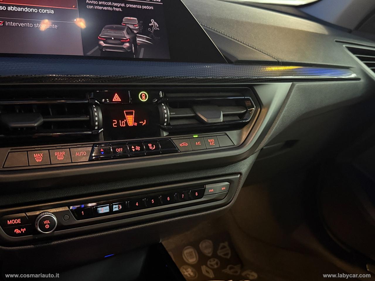 BMW 116d Sport AUTO LUCI AMBIENT, CARPLAY