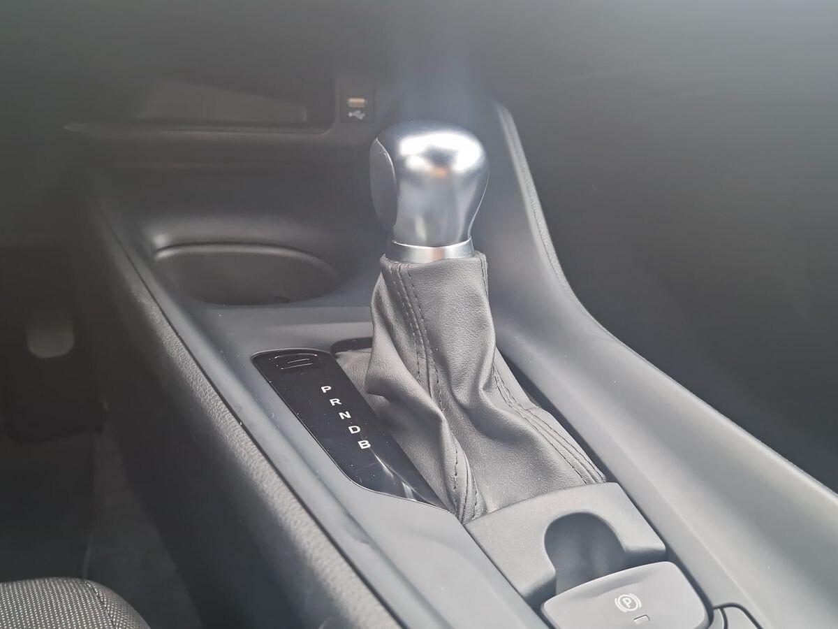 TOYOTA CH-R 1.8 FULL-HYBRID 92CV BUSINESS