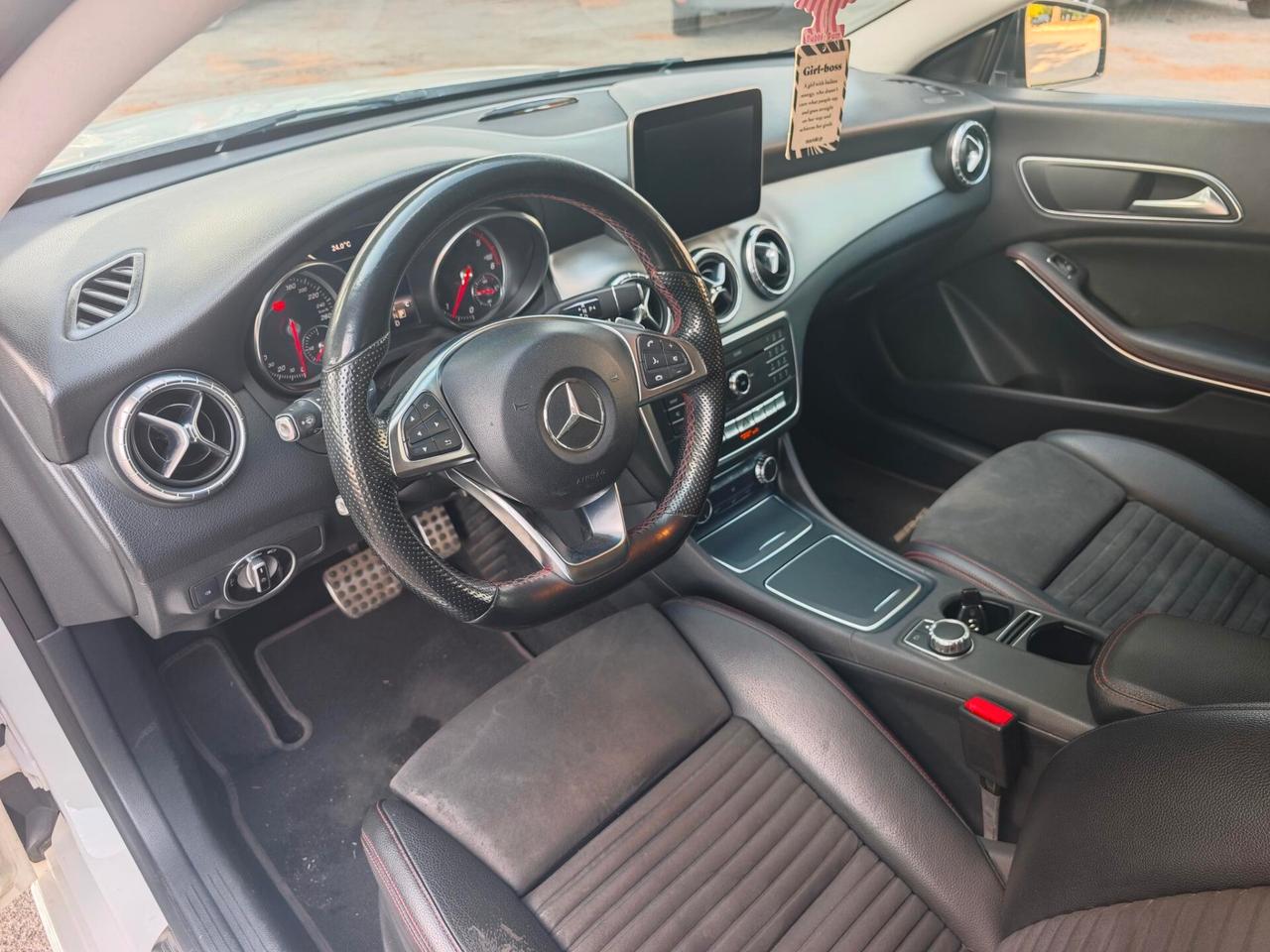 Mercedes-benz CLA 200 d Automatic Premium