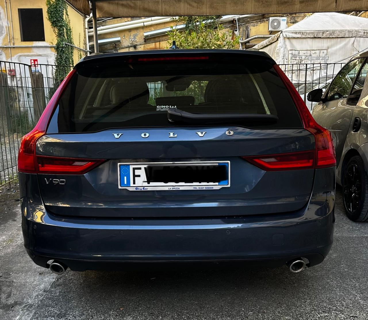 Volvo V90 D3 Business Plus