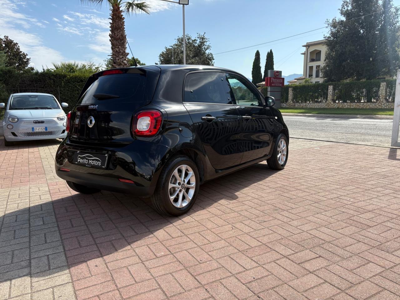 Smart ForFour 70 1.0 Youngster