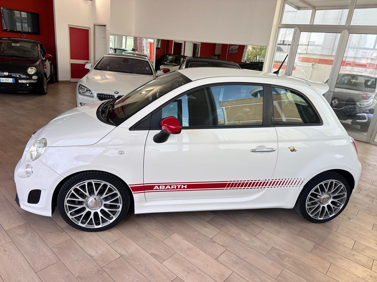 Abarth 500 1.4 T-Jet TURISMO-2012