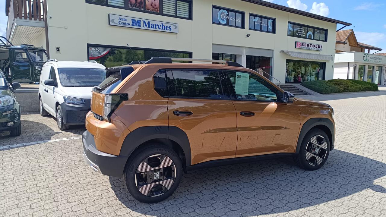 FIAT GRANDE PANDA IBRIDA LA PRIMA