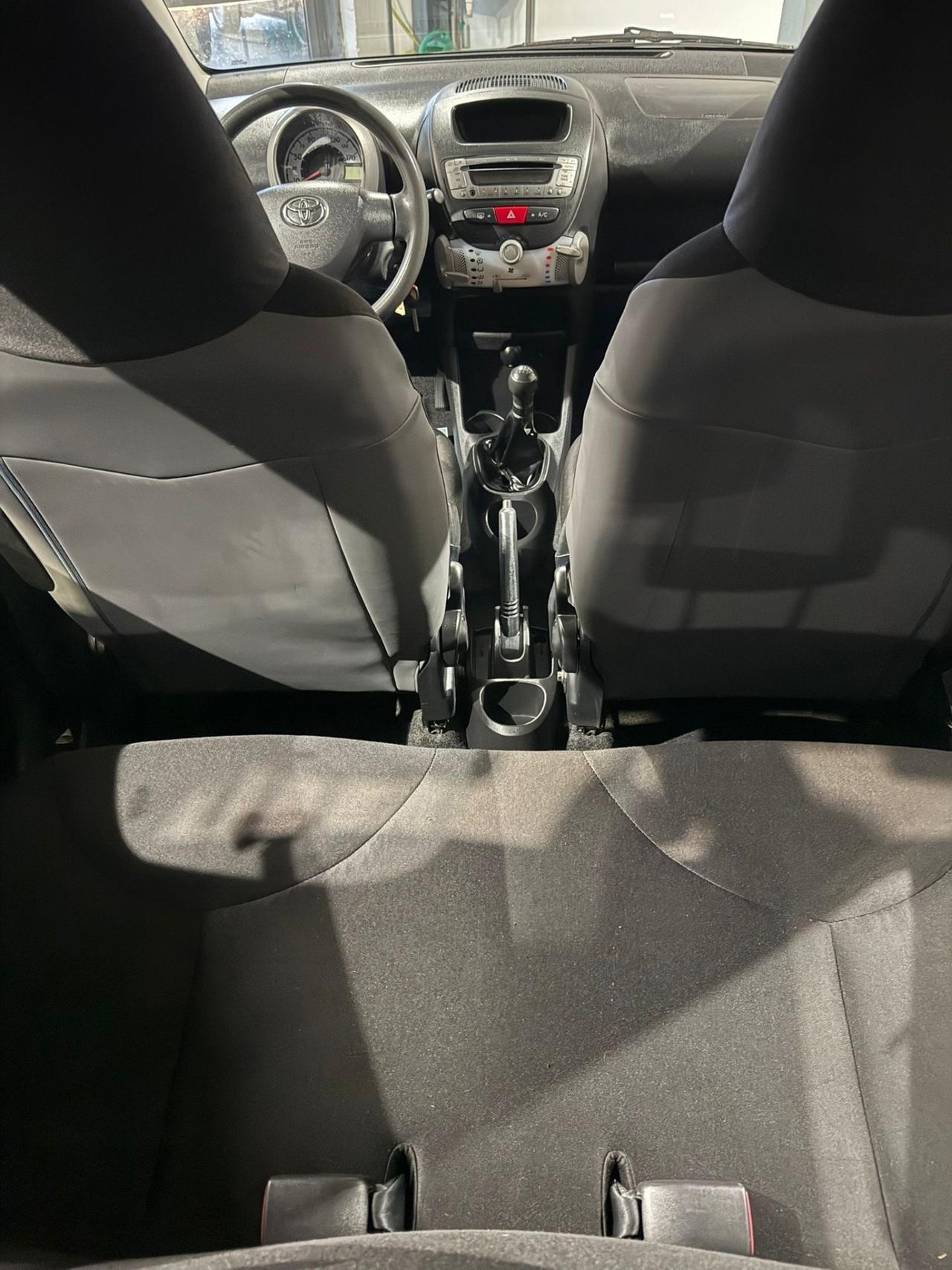 Toyota Aygo 1.0 -NEOPATENTATI