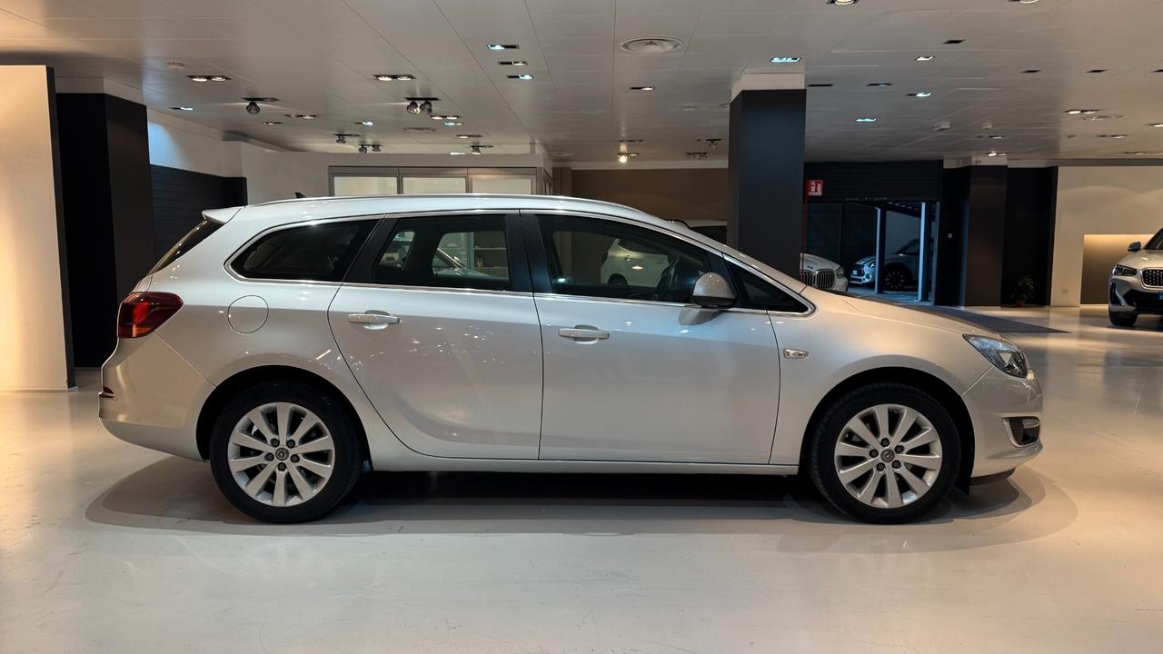 Opel Astra 1.6 CDTI Tourer Business - 2016