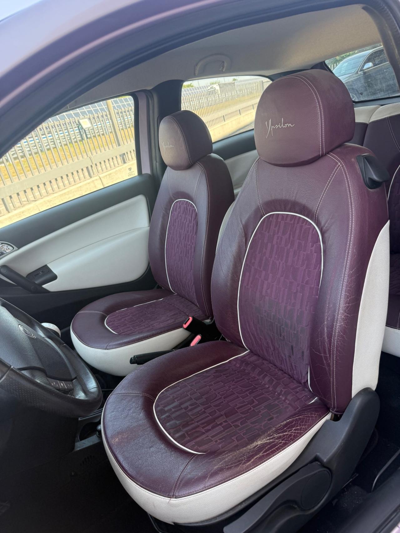 Lancia Ypsilon 1.2 Elle