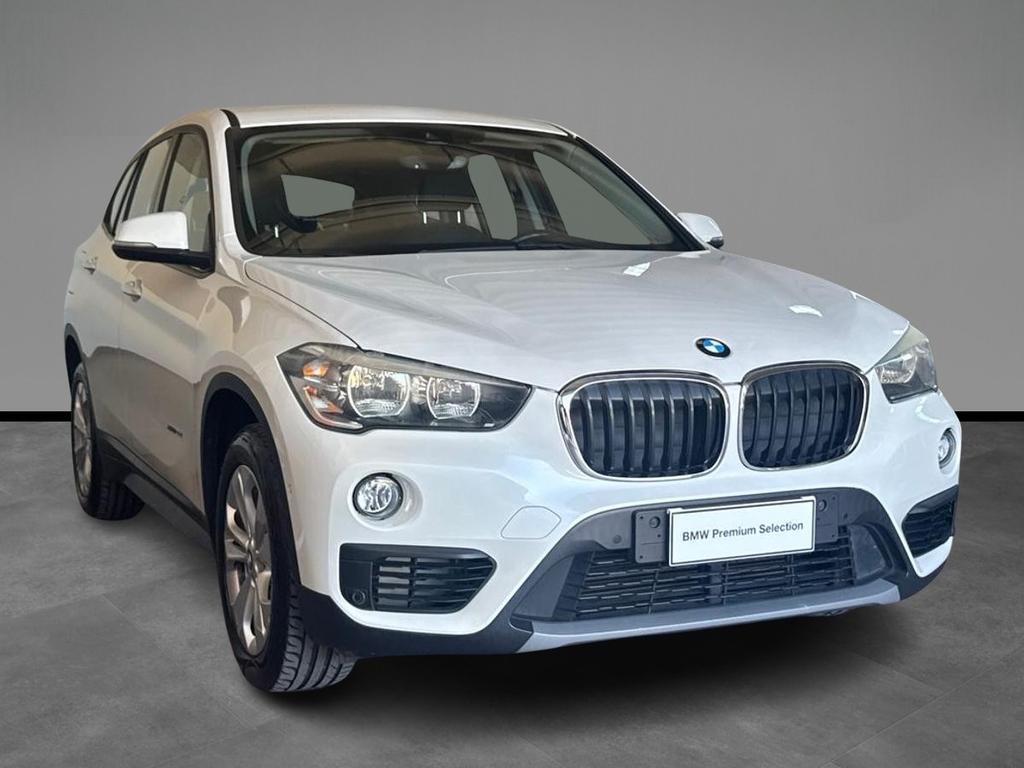 BMW X1 18 d Advantage xDrive