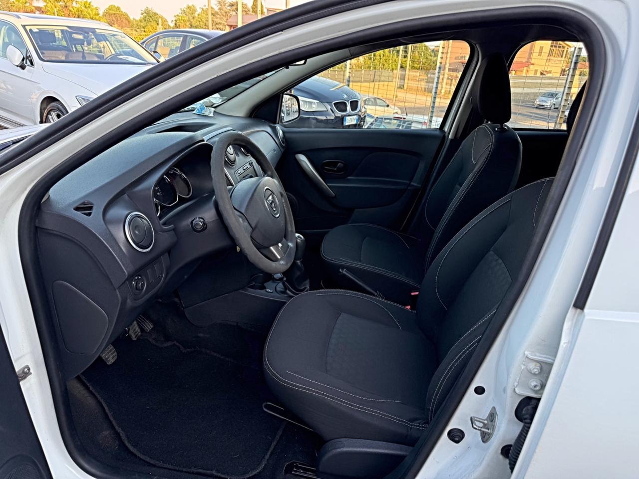 Dacia Sandero 1.2 GPL 75CV Lauréate Garanzia 12 Mesi