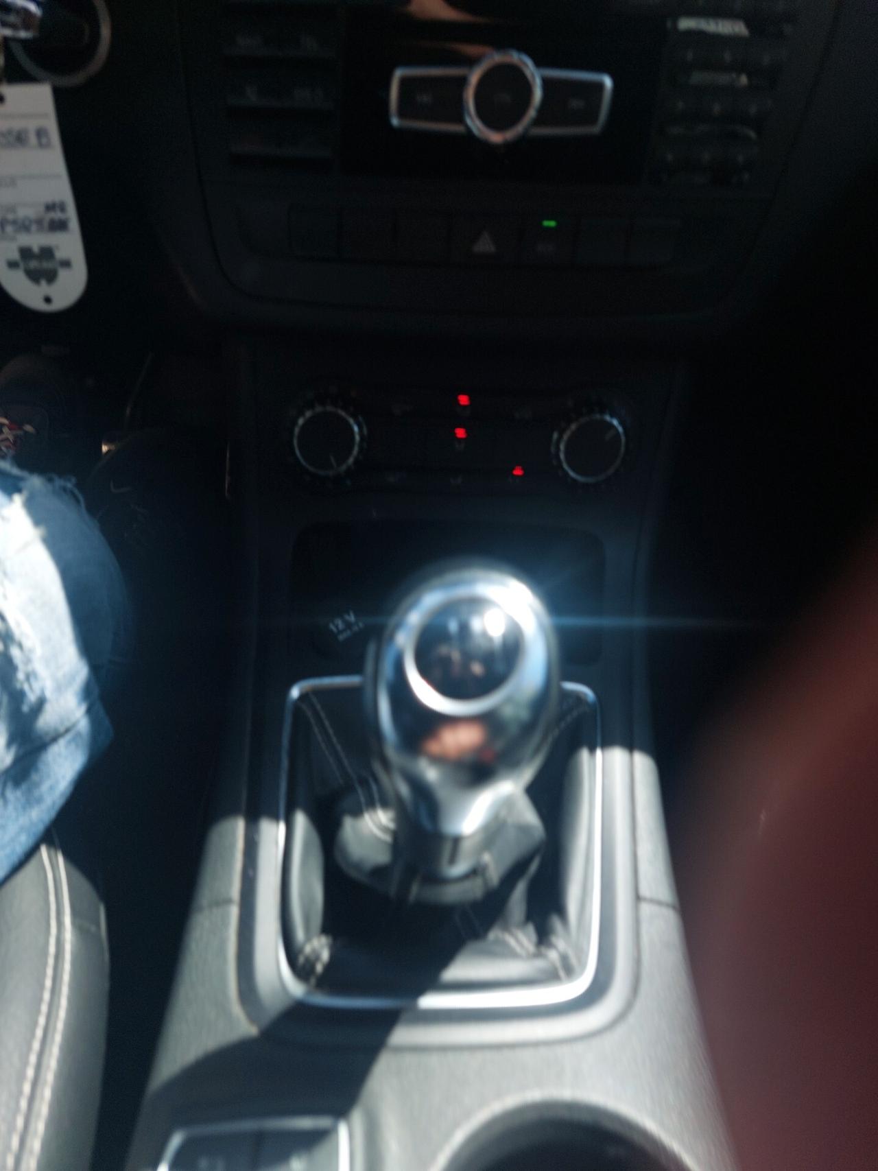 Mercedes-benz B 200 CDI BlueEFFICIENCY Premium