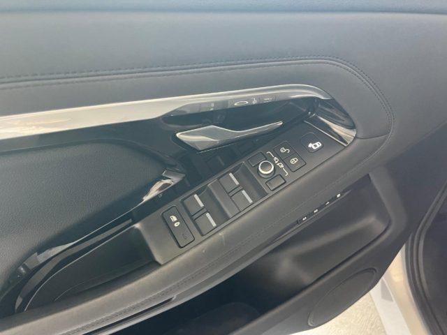 LAND ROVER Range Rover Evoque 2.0D I4 180 CV AWD Auto R-Dynamic SE