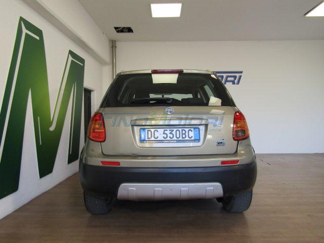 FIAT Sedici 1.9 MJT 4x4