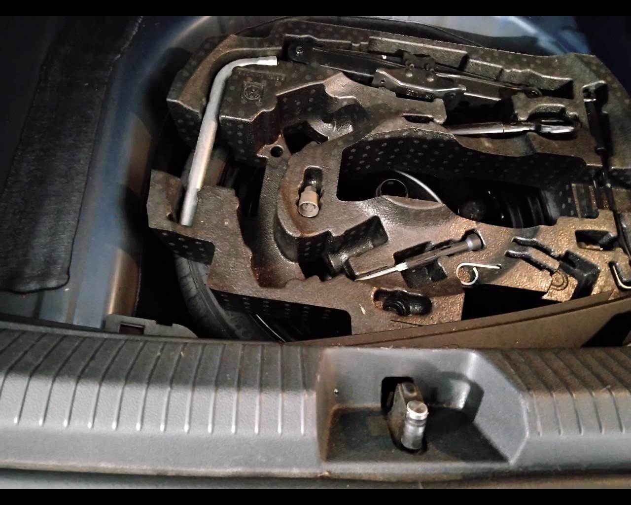 VOLKSWAGEN Taigo - Taigo 1.5 tsi R-Line 150cv dsg