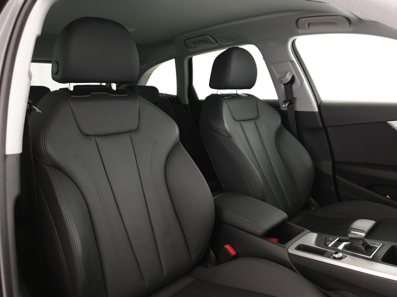 40TDI 204CV quattro S tronic Identity Contrast