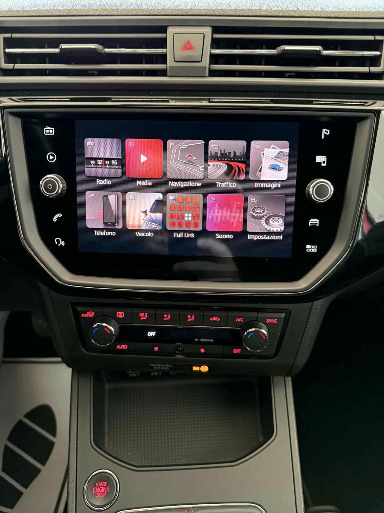 Seat Ibiza 1.0 TGI 5 porte FR 90Cv NEOPATENTATI