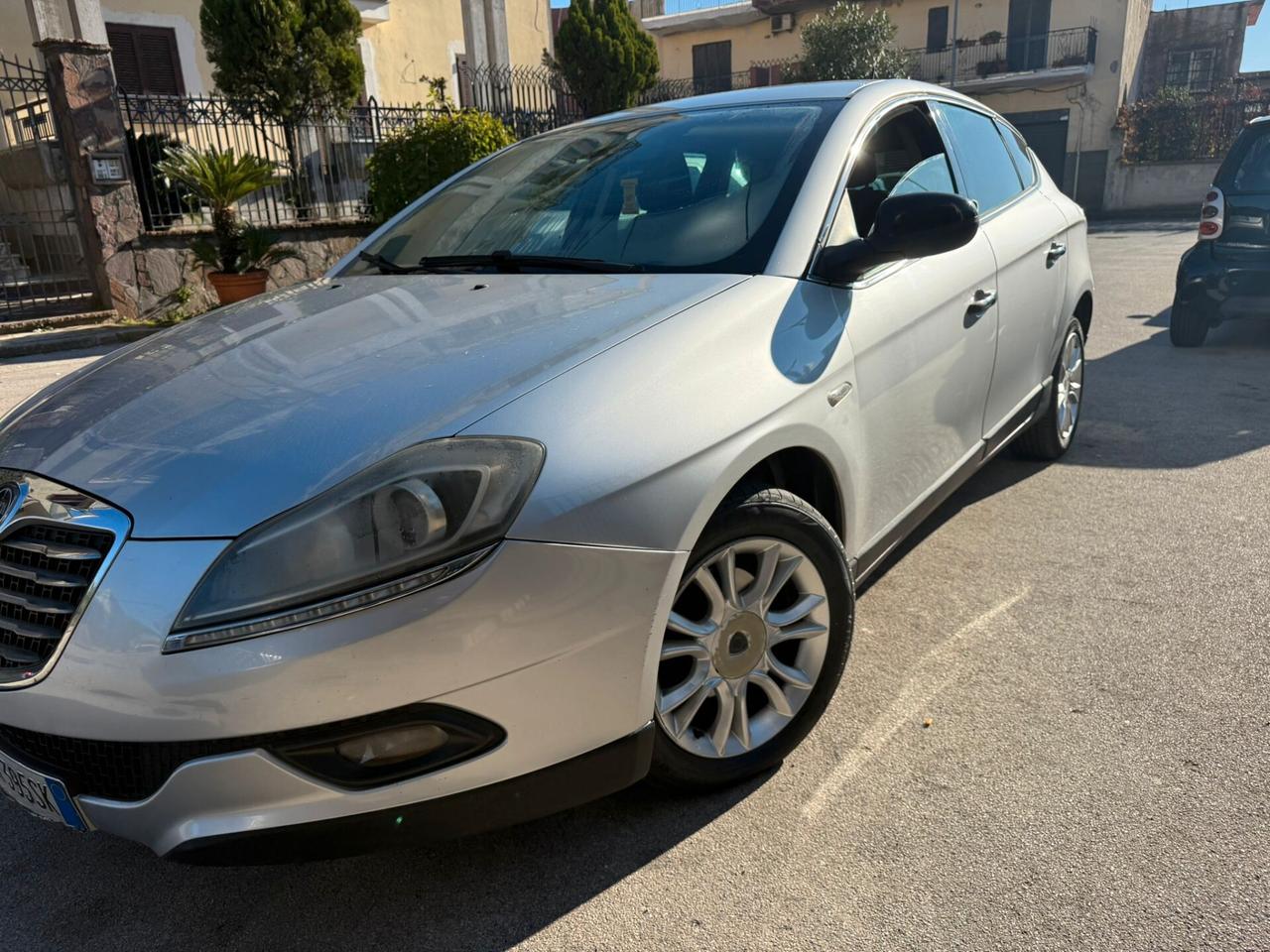 Lancia Delta 1.6 MJT DPF Gold