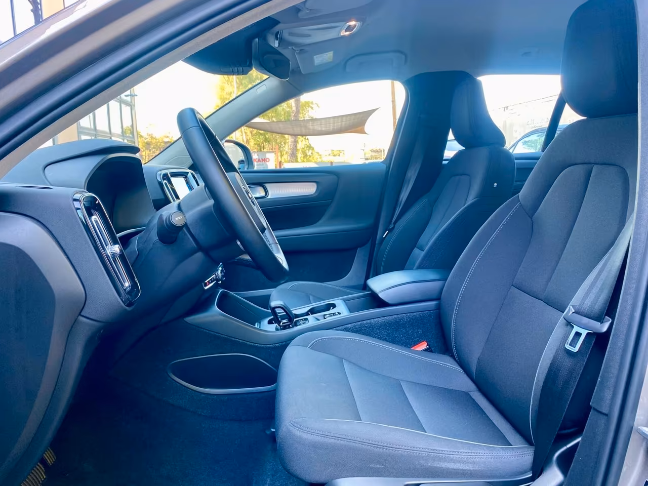 Volvo XC40 t4 phev RECHARGE -LED -NAVI- GARANZIA