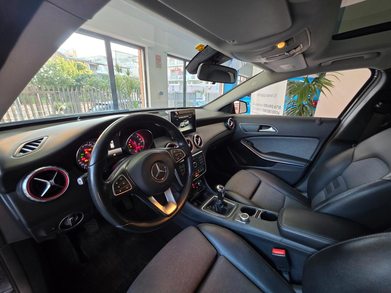 Mercedes-benz GLA180d Sport TETTO 89000km