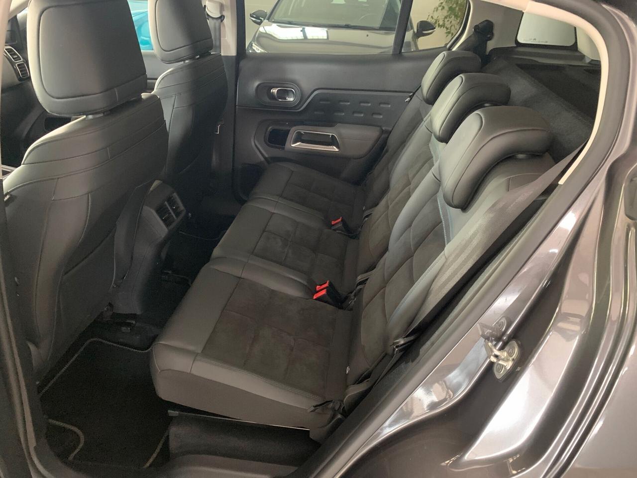 Citroen C5 Aircross Hybrid 225 E-EAT8 Shine
