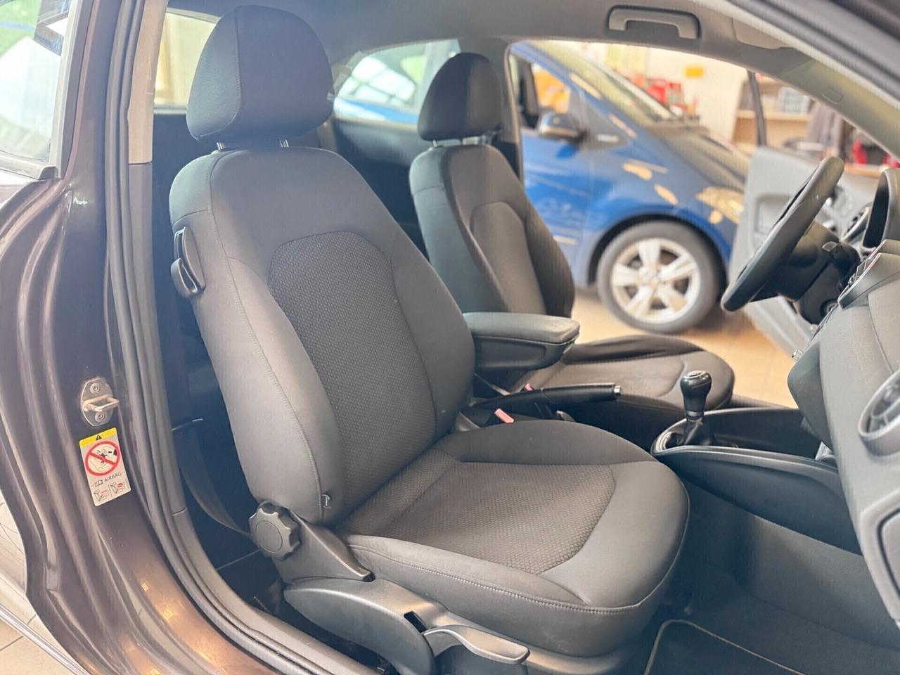 Audi A1 1.6 TDI 105 CV Ambition VISIBILE SU APPUNTAMENTO