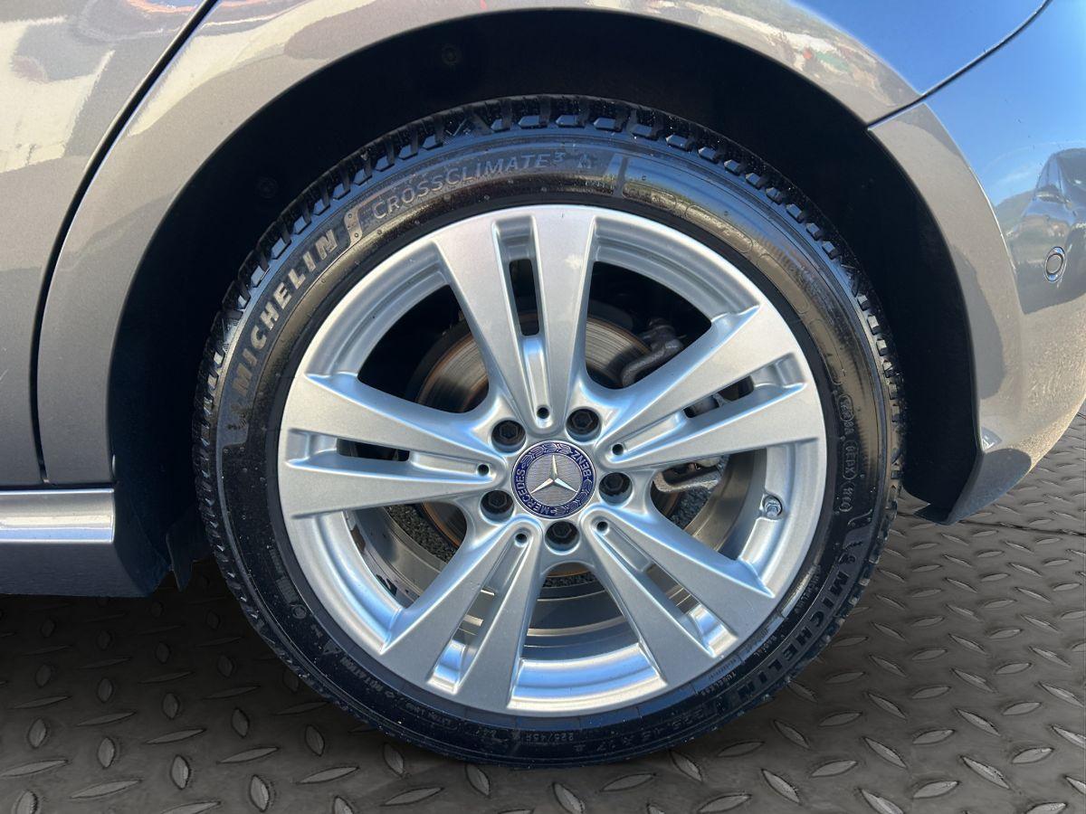 MERCEDES - Classe A - A 180 d 109CV Premium