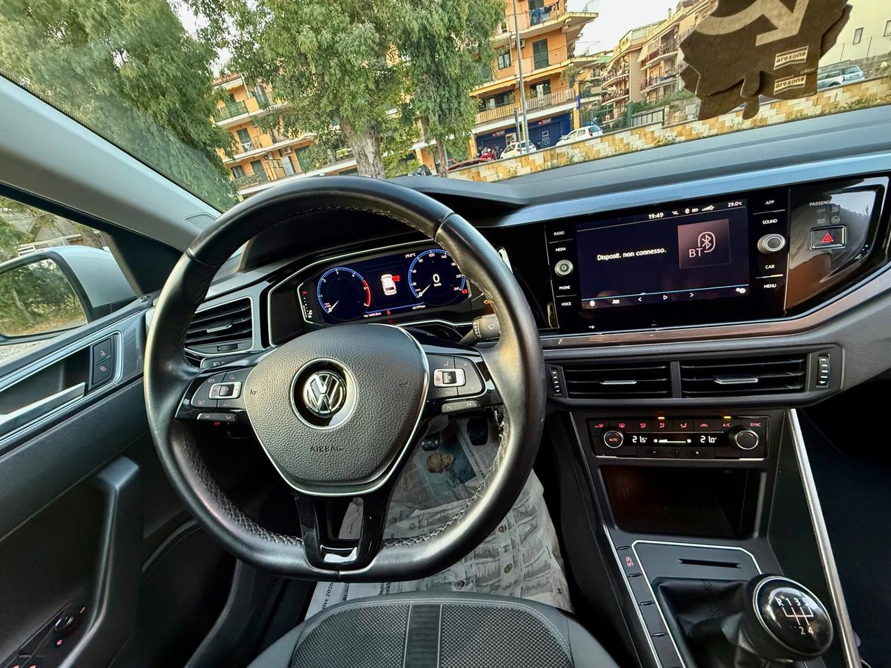 VOLSKSWAGEN POLO 1.6 TDI 95 CV 5p. RLINE