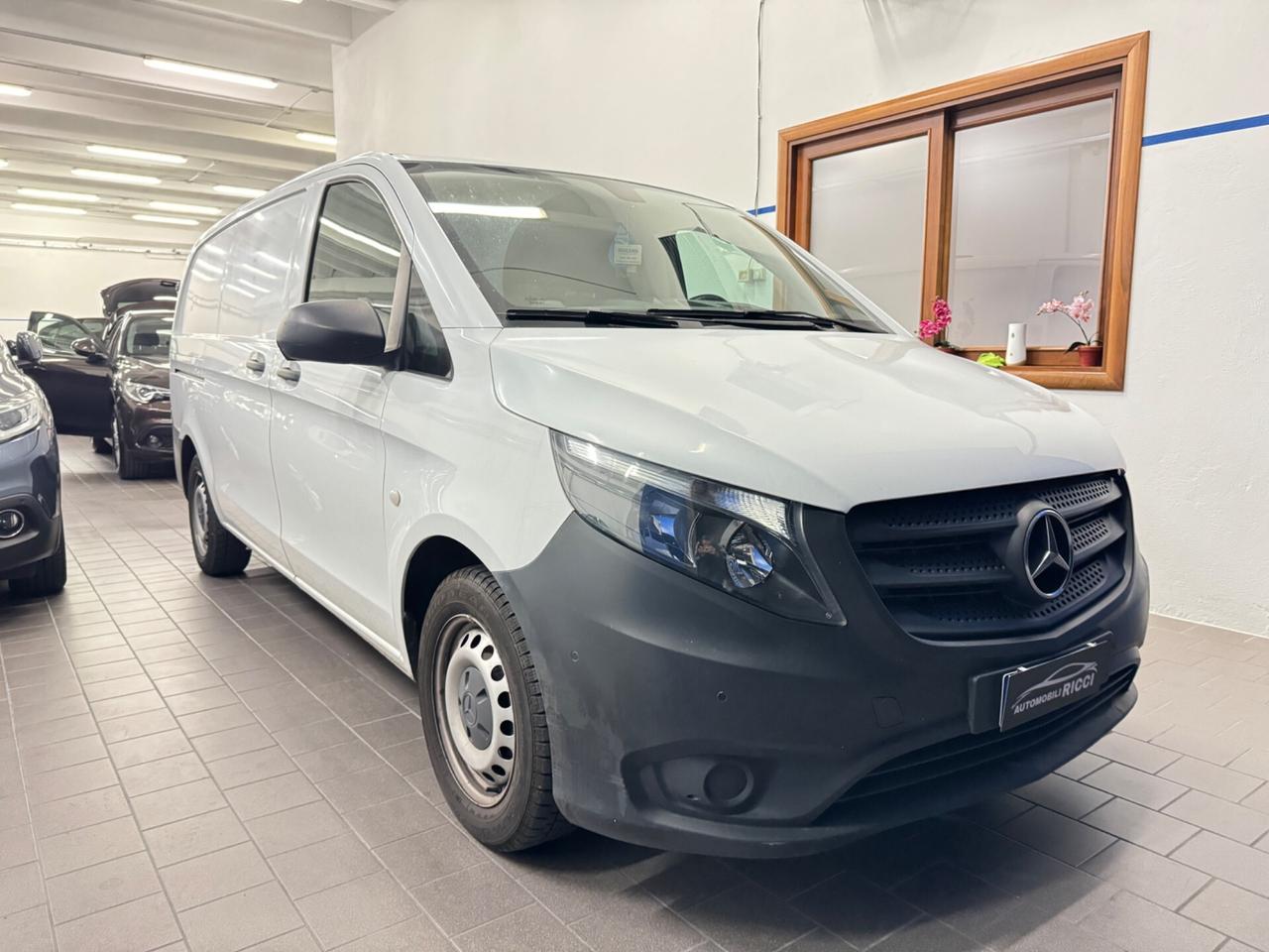 Mercedes-benz Vito Furgone